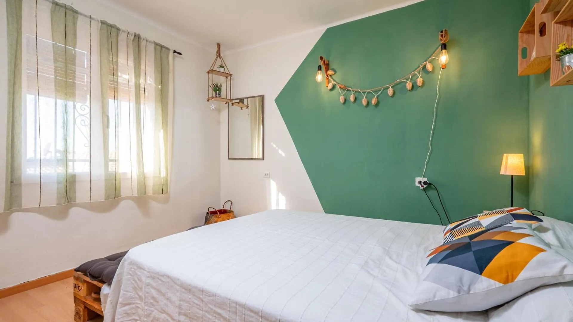 Vila Rb-9 Residencial Begur 5 Pax 0*,  Španělsko